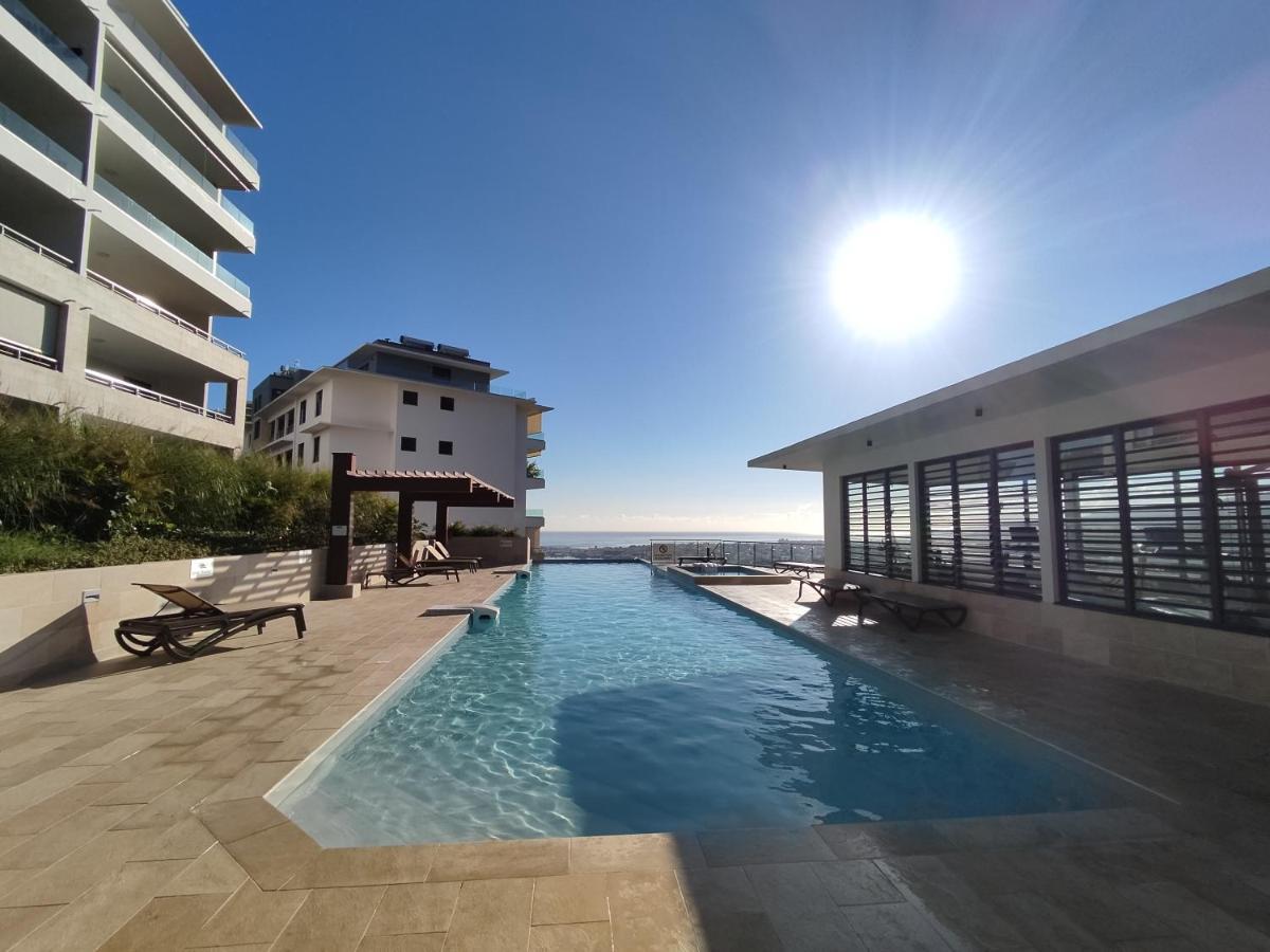 Charmant F2 A Skynui, Piscine De 25M Et Vue Mer 帕皮提 外观 照片